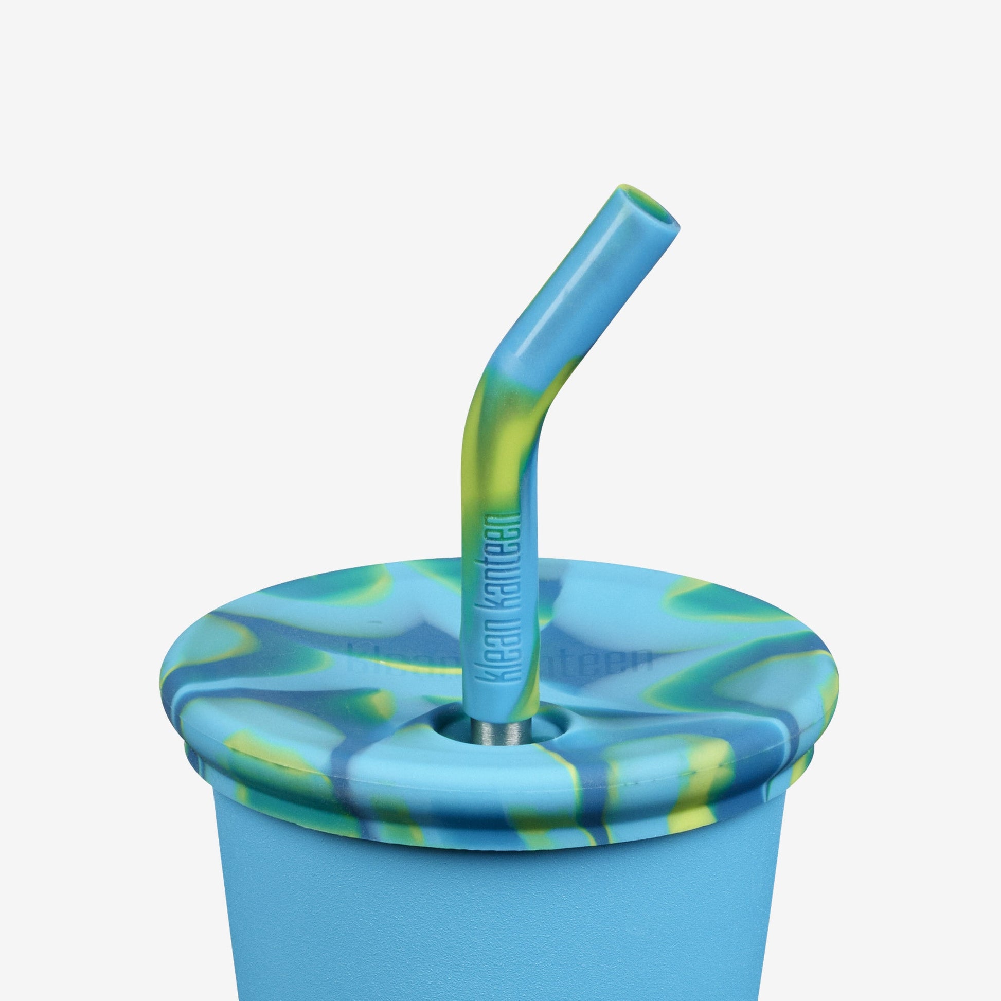 kid-s-cup-straw-lid-2-pack-j3 10oz_Kid_Cup_HawaiianOcean_CloseUp_17af87f2-930a-4334-802c-8f29518f291a.jpg