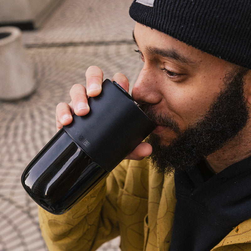 daily-on-the-go-set-k9 16oz_rise_tumbler_black_man_drink_square.jpg