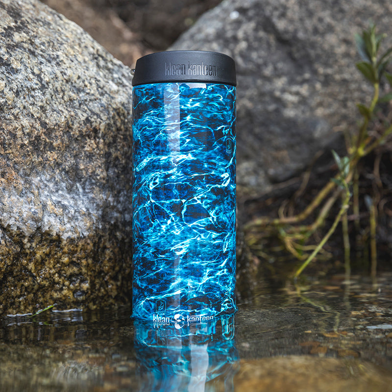 20oz-tkwide-with-cafe-cap-mossy-oak-o8 16oz_tumbler_mossyoak_bass_cafe_water_closeup_square.jpg
