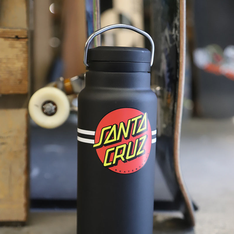 32oz-tkwide-with-twist-cap-santa-cruz-x3 32oz_tkwide_twist_water_bottle_santacruz_dot_wheels_square.jpg