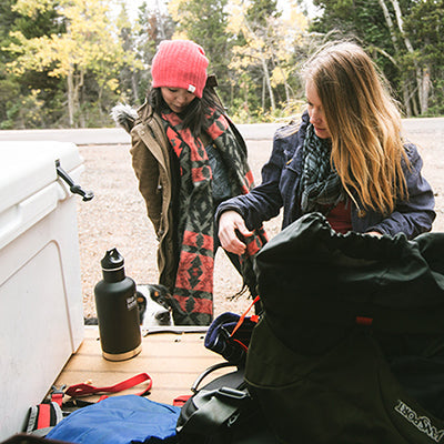 64oz-classic-with-loop-cap-l5 64oz_insulated_classic_backpackers_tailgate_square.jpg
