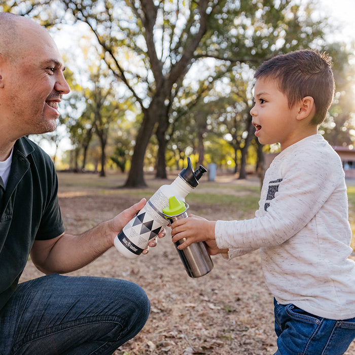 classic-kid-sippy-cap-g3 K12CNSIPPY-BS-sippy_cap_dad_lifestyle.jpg