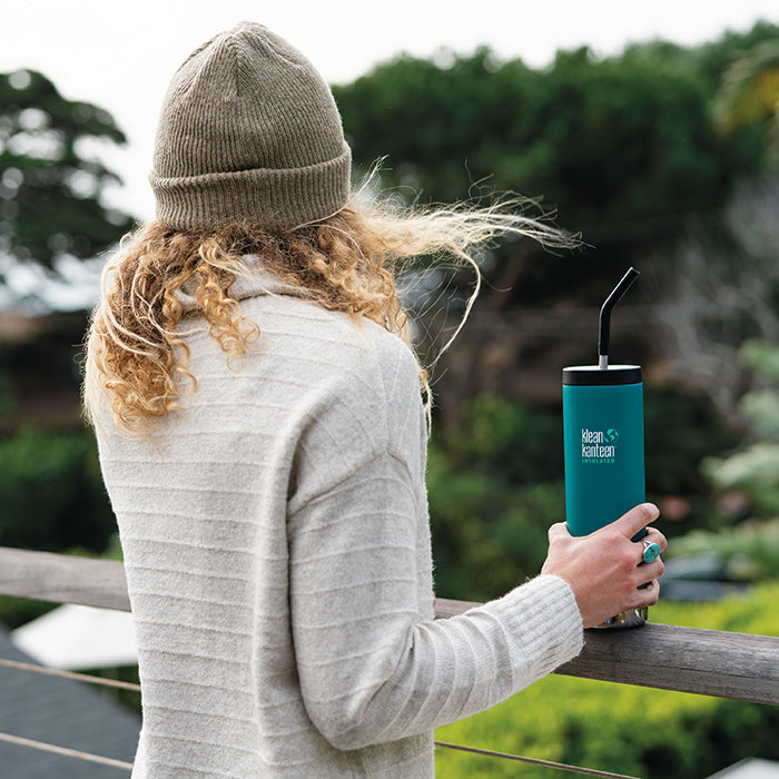 tkwide-straw-cap-v7 K20TKWPCC-EB-20pz-bottle-straw-cap_lifestyle.jpg