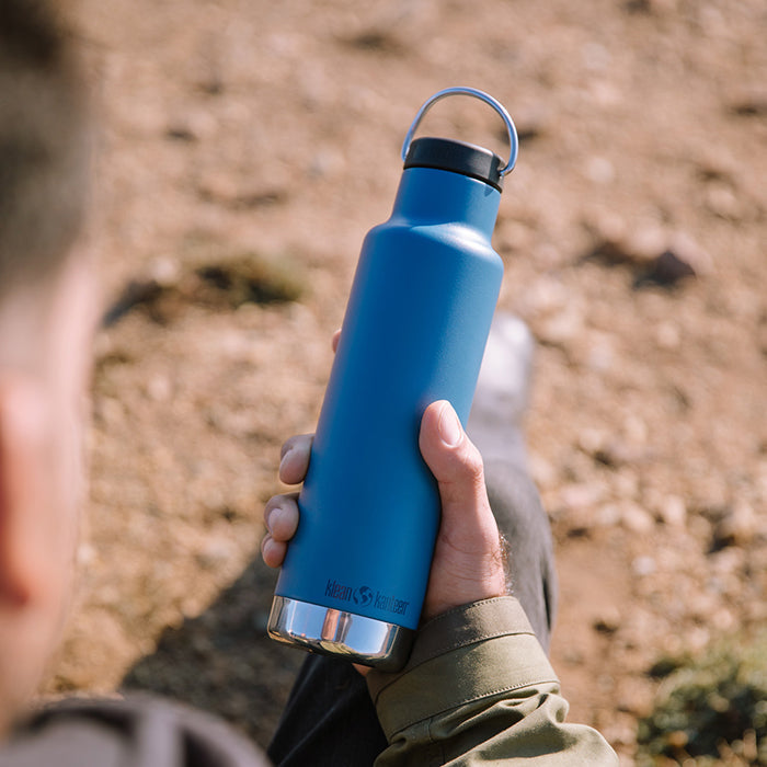 classic-loop-cap-d9 K20VCNPPL-RT-bottle_loop_cap_blue_lifestyle.jpg