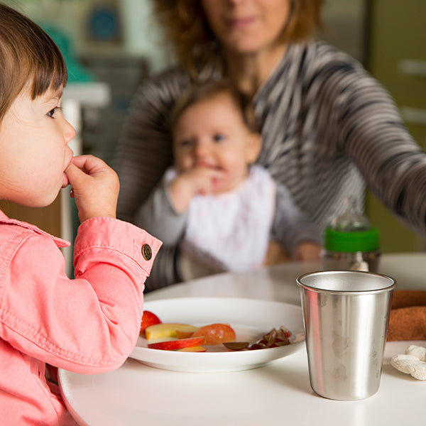 10oz-cup-4-pack-e0 Klean-Day1-Boulder-0403-kid-cup-lifestyle_a362db30-18bd-4708-8381-eaddf6cb91ba.jpg