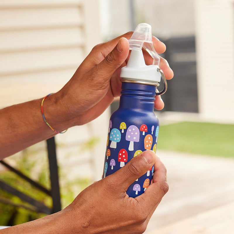 12oz-kid-s-classic-sippy-f3 kid_sippy_12oz_closeup_dustcover_square.jpg
