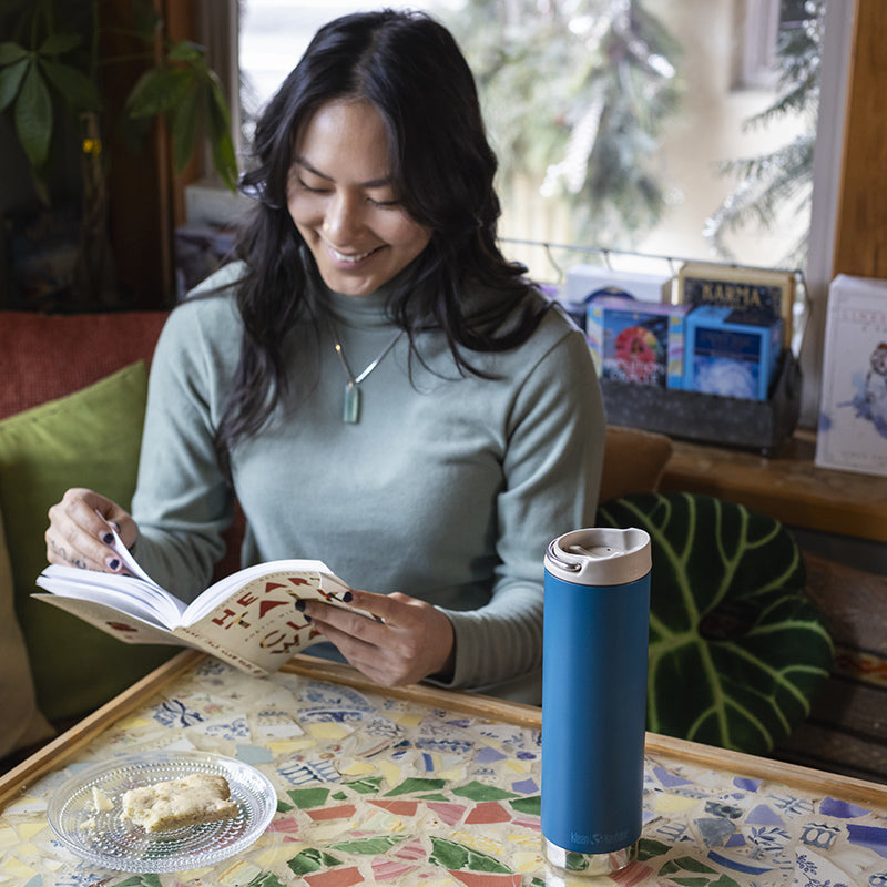 20oz-tkwide-made-to-do-more-bundle-x1 tkwide_20oz_insulated_tumbler_cafe_woman_reading_square.jpg